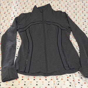lululemon athletica Charcoal long sleeves full zip